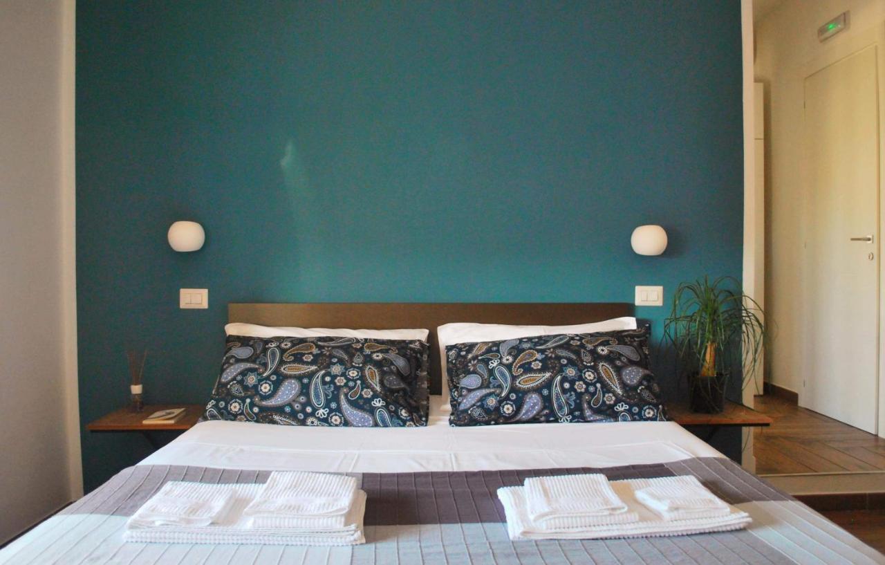 Hub Ferroviario - 12 Posti Letto Per Il Tuo Gruppo A Napoli Con Wifi E Netflix Bed & Breakfast Eksteriør bilde